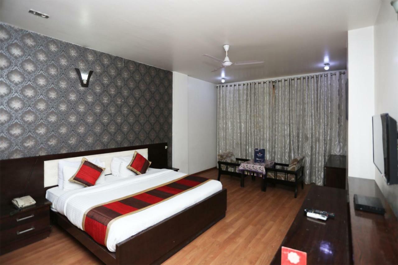 Hotel Palazzo Di Lara Ghaziabad Exterior photo